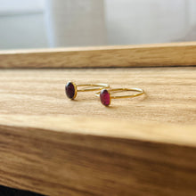 Load image into Gallery viewer, RHODOLITE OVAL RING

