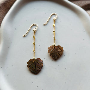 BROWN MOP LEAF EARRINGS