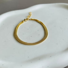 Load image into Gallery viewer, SIRENA BRACELET
