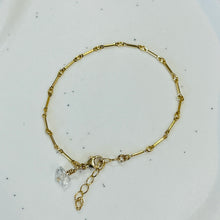 Load image into Gallery viewer, COLETTE HERKIMER DIAMOND NECKLACE
