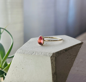 LARGE OVAL GEMSTONE RING